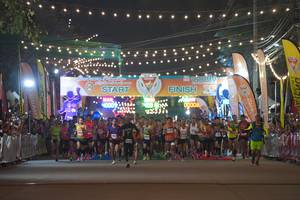 BIB: 40009
                            <button type="button" onclick="openModal(8148144)" class="btn btn-primary btn-sm float-right btn-popup" data-toggle="modal" data-target=".modal-high-quality">
                        <i class="fas fa-shopping-cart"></i> Add to Cart
                    </button>
                                            <button type="button" onclick="isThisMe(8148144, true)" class="btn btn-success btn-sm float-right btn-popup btn-isme hidden" data-toggle="tooltip" data-placement="bottom" title="นี่คือรูปของคุณใช่ไหม คลิกที่นี่เพื่อเอาเข้าอัลบั้ม">
                        <i class="fas fa-plus"></i> Add to album
                    </button>
                    <button type="button" onclick="isThisMe(8148144, false)" class="btn btn-warning btn-sm float-right btn-popup btn-isnotme hidden">
                        <i class="fas fa-ban"></i> Remove from album
                    </button>